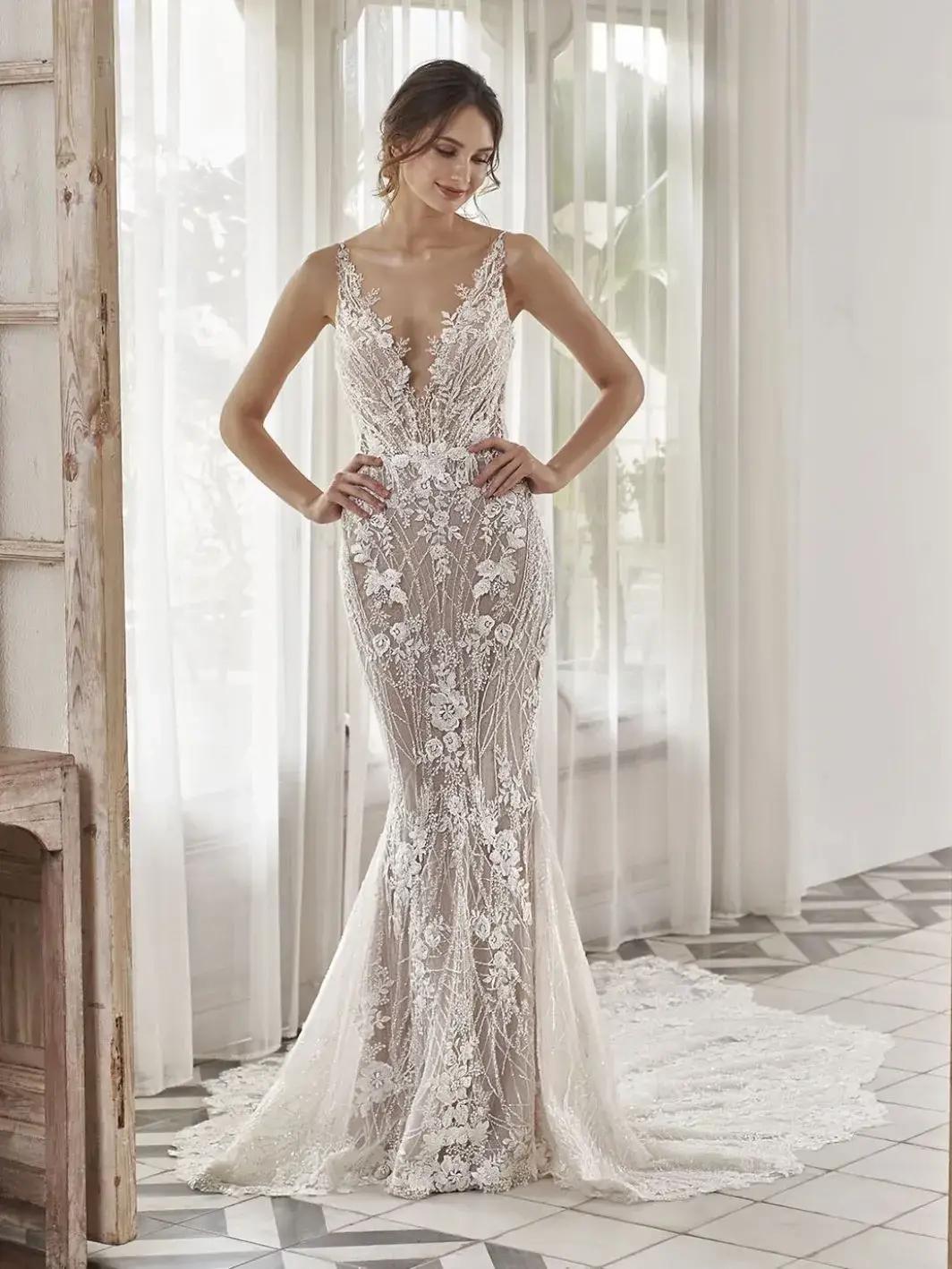 Dare To Be Unique: Amazing Bridal Gowns We Choose For YOU Image