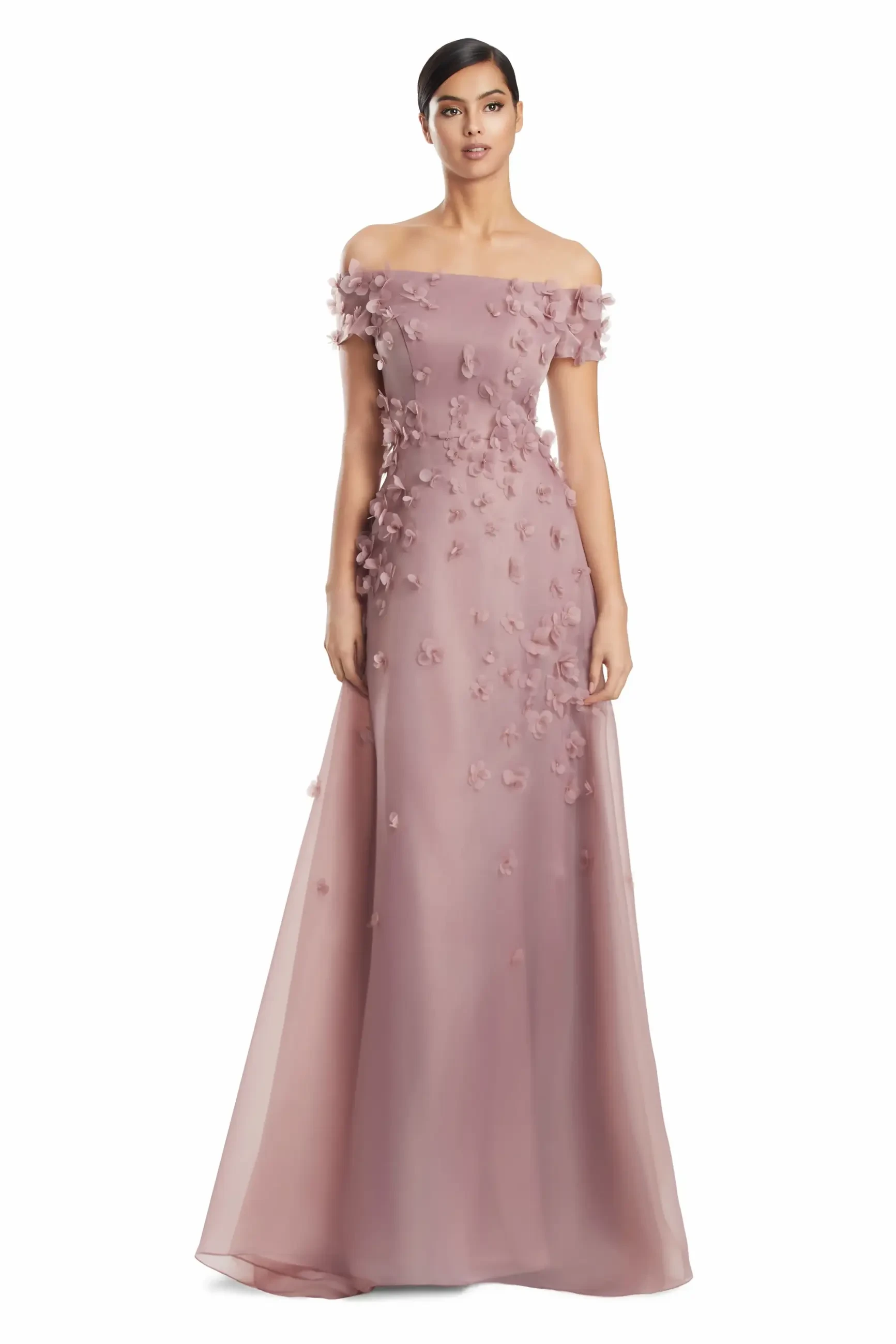 The Ultimate Guide to Mother of the Groom Etiquette and Attire for 2026 Image