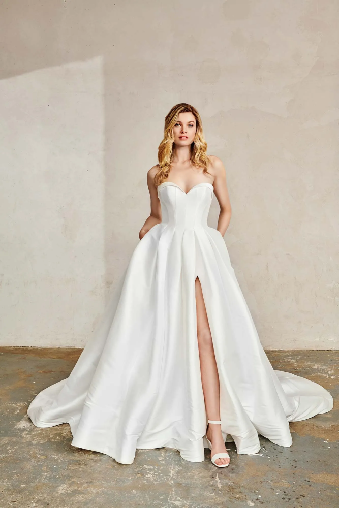 Need a Dress for Your Dream Venue? We’ve Got You Covered! Image