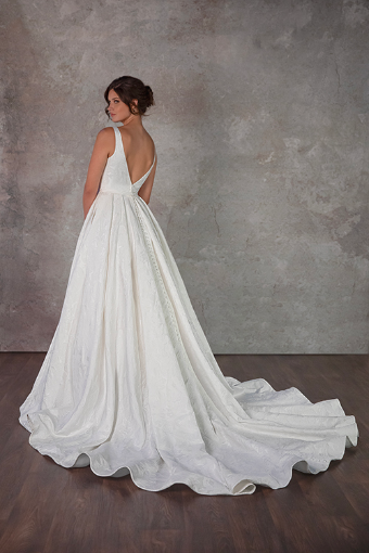 Essense of Australia D4140 #7 (IV-PL) Ivory Gown w Porcelain Tulle Plunge thumbnail