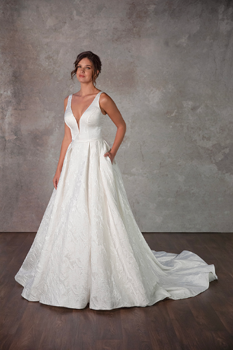 Essense of Australia D4140 #6 (IV-PL) Ivory Gown w Porcelain Tulle Plunge thumbnail